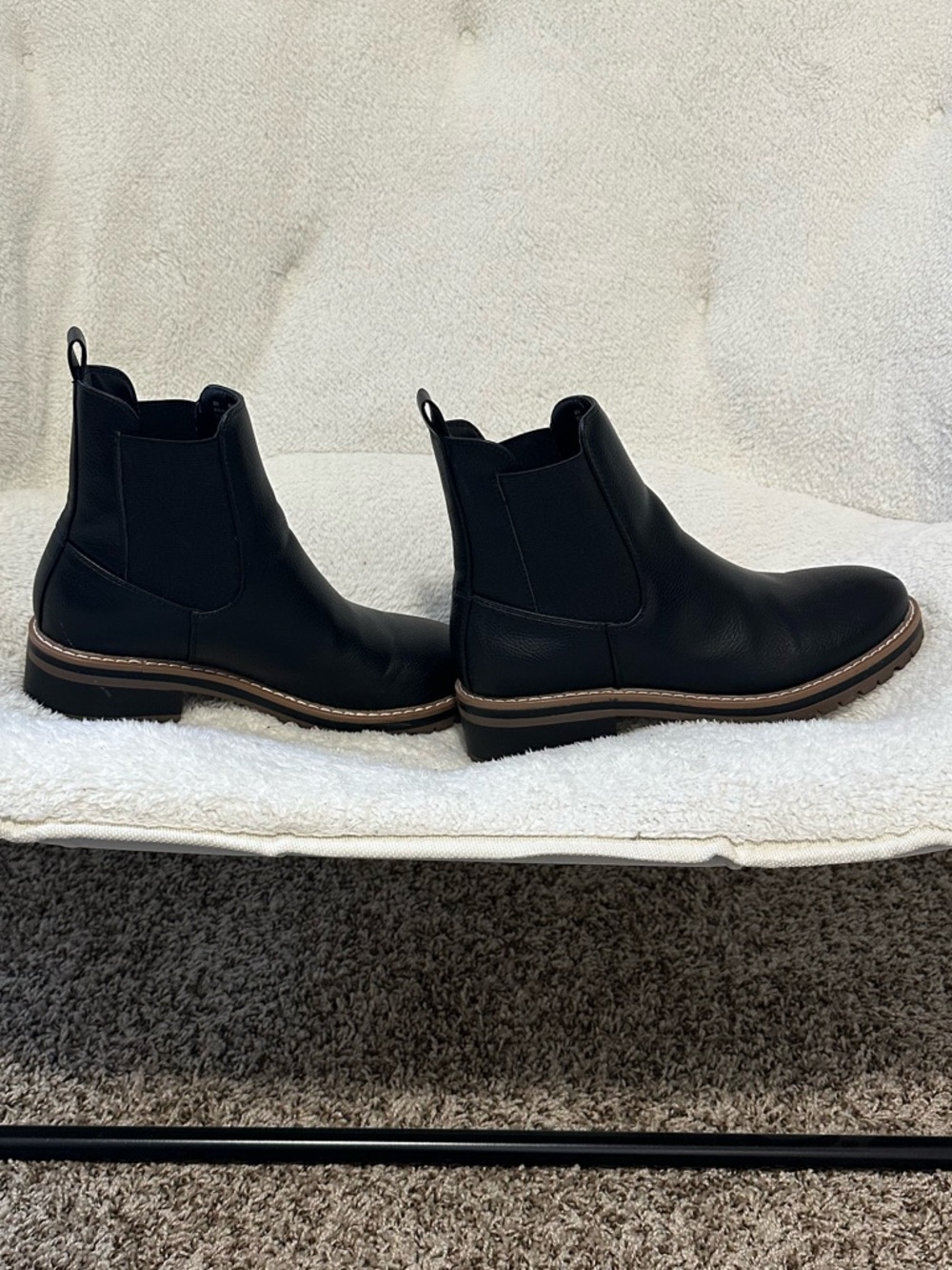 Kensie Klassen Ankle Boot, Black, size 8M